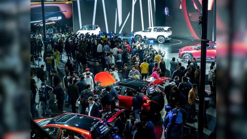 Auto Expo 2025 to be held under Bharat Mobility from Jan 17-22 at 3 places