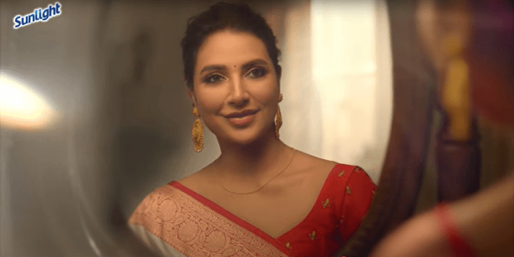 Ogilvy redefines Pujo communication with culture over clutter